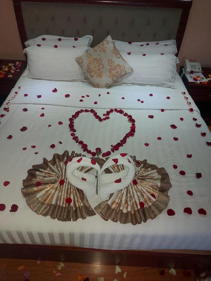 Blue Nest Hotel Addis-Abeba Extérieur photo